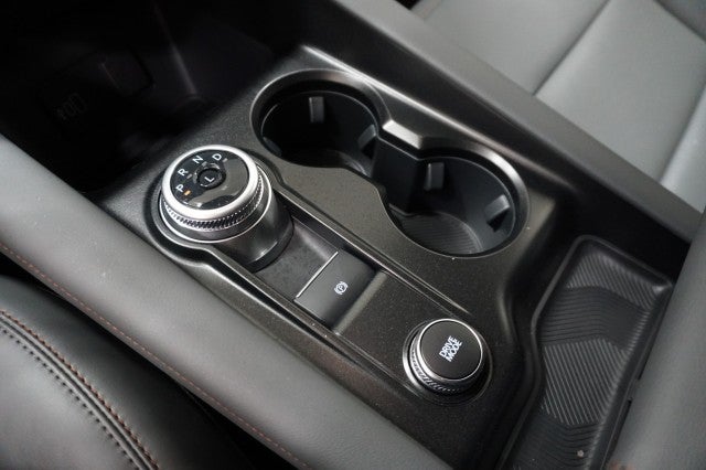 2027 Ford Explorer Active w/200A Pkg