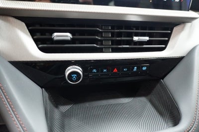 2027 Ford Explorer Active w/200A Pkg