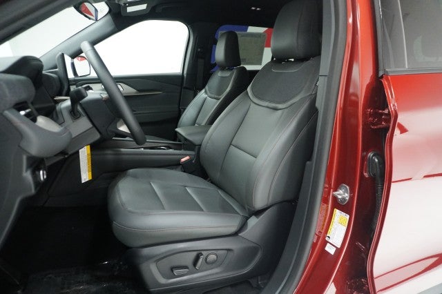 2027 Ford Explorer Active w/200A Pkg