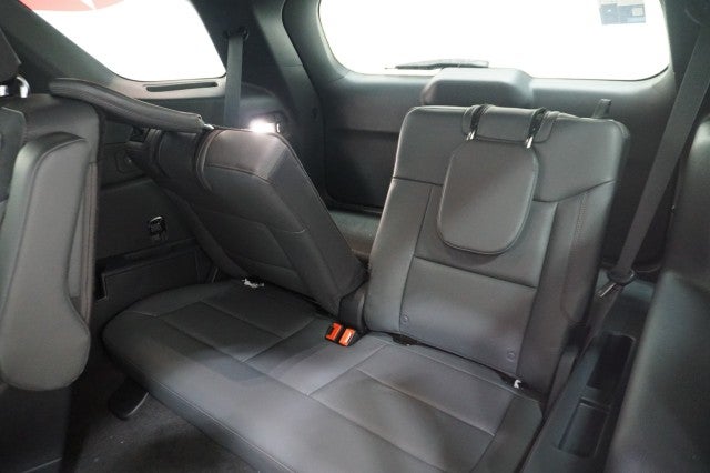 2027 Ford Explorer Active w/200A Pkg