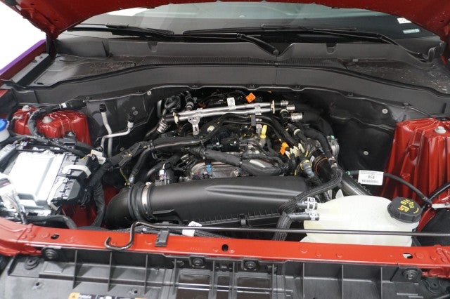 2027 Ford Explorer Active w/200A Pkg