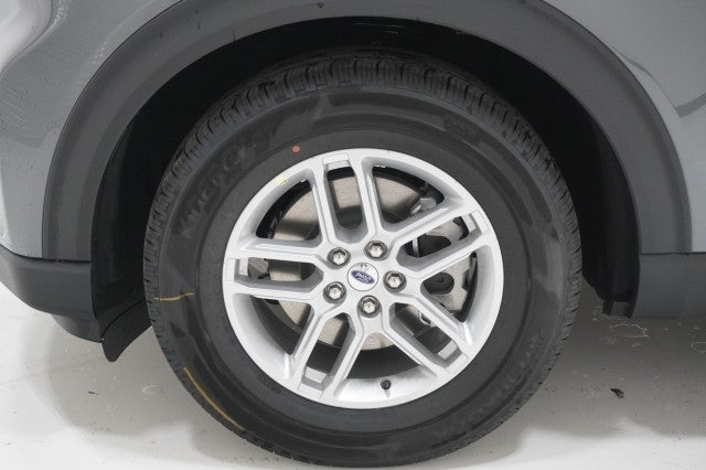 2027 Ford Explorer Active w/200A Pkg