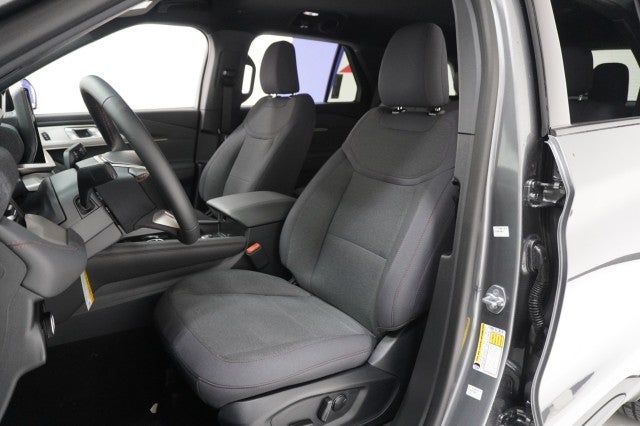 2027 Ford Explorer Active w/200A Pkg