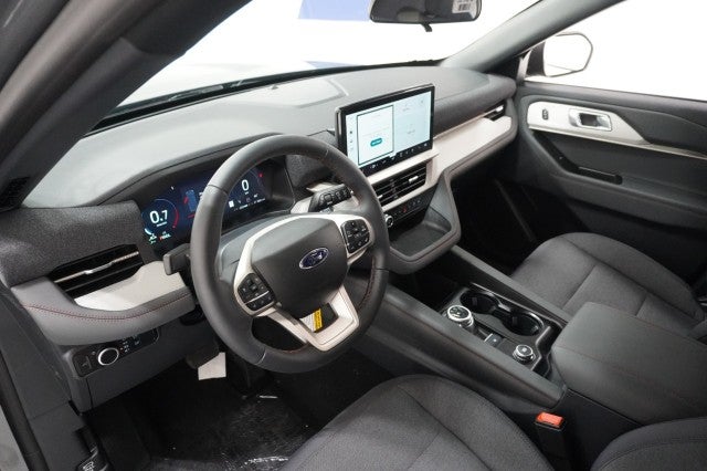 2027 Ford Explorer Active w/200A Pkg