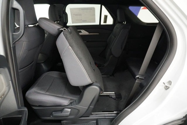 2027 Ford Explorer Active w/200A Pkg