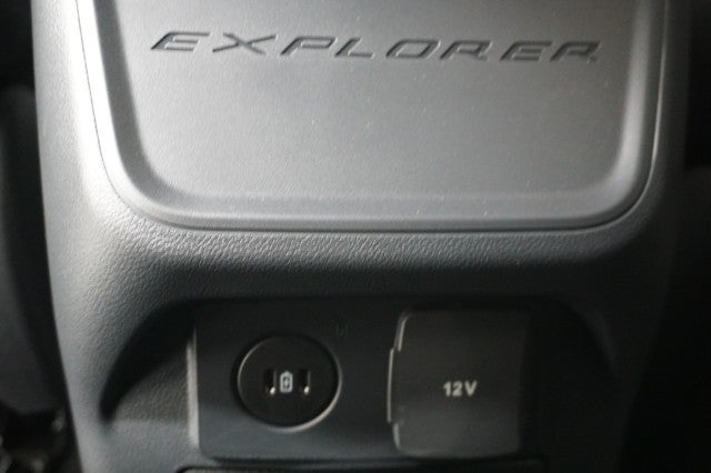 2027 Ford Explorer Active w/200A Pkg