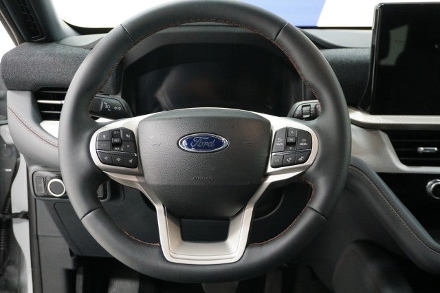 2027 Ford Explorer Active w/200A Pkg