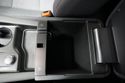 2027 Ford Explorer Active w/200A Pkg