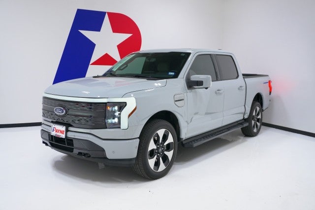 2023 Ford F-150 Lightning LARIAT
