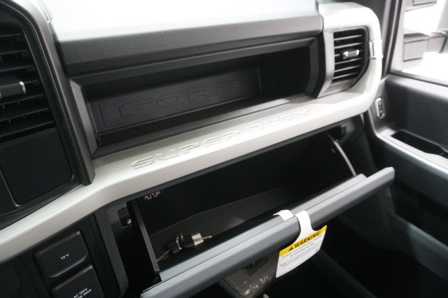 2026 Ford Super Duty F-250 SRW STX