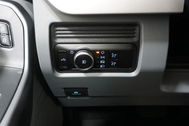 2026 Ford Super Duty F-250 SRW STX