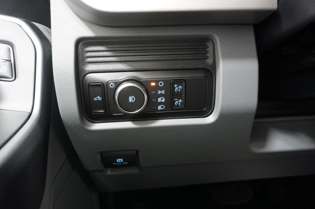 2026 Ford Super Duty F-250 SRW STX