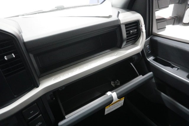 2026 Ford Super Duty F-250 SRW STX