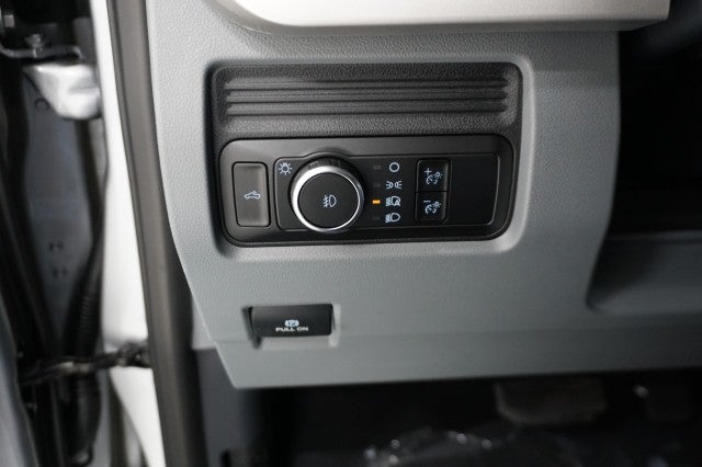 2027 Ford Super Duty F-250 SRW XL