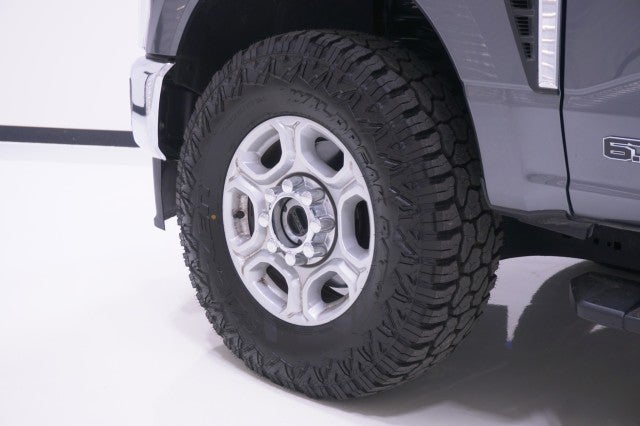 2025 Ford Super Duty F-250 SRW XLT