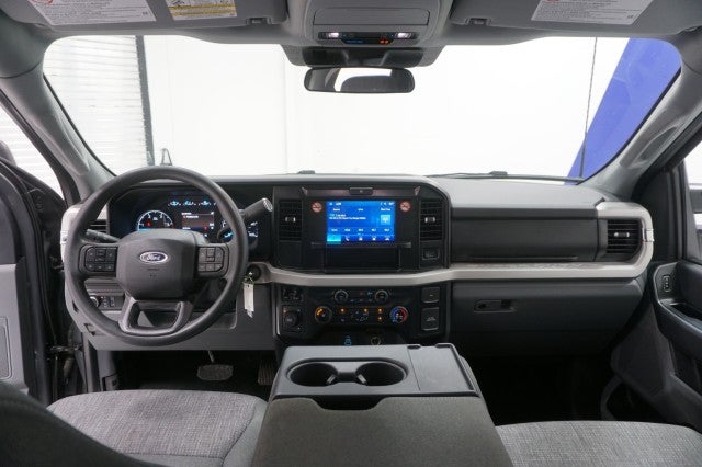 2025 Ford Super Duty F-250 SRW XLT