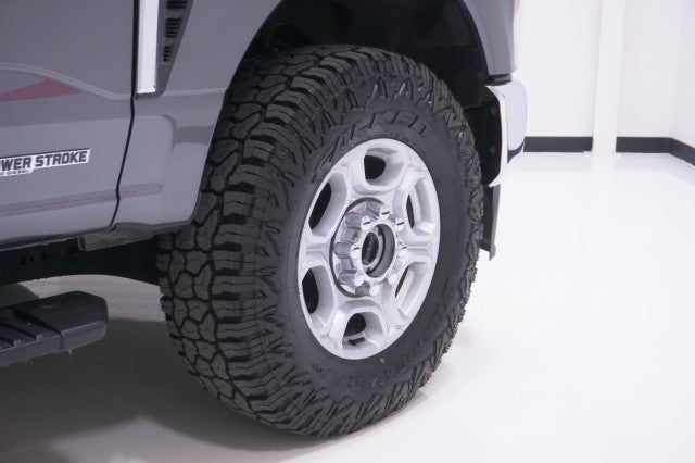 2025 Ford Super Duty F-250 SRW XLT