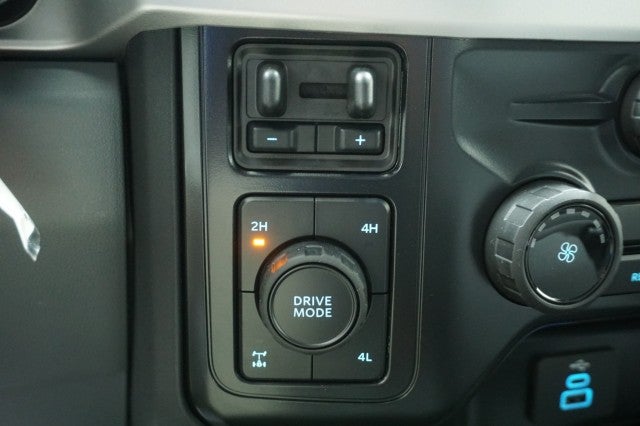 2026 Ford Super Duty F-250 SRW STX