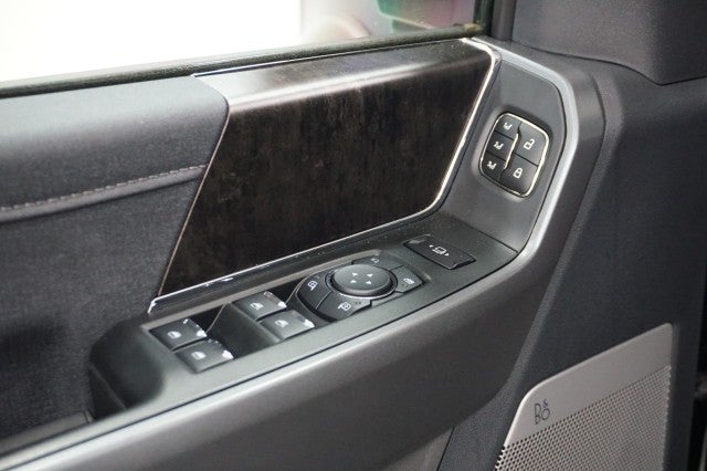 2026 Ford Super Duty F-250 SRW BLACK OPS