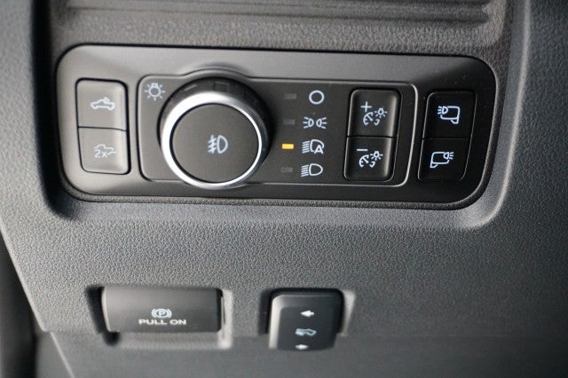 2026 Ford Super Duty F-250 SRW BLACK OPS