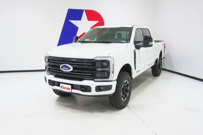 2025 Ford Super Duty F-250 SRW Platinum