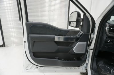 2025 Ford Super Duty F-250 SRW Platinum