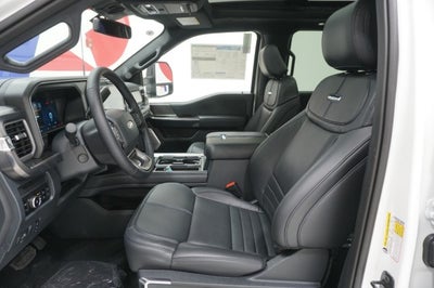 2025 Ford Super Duty F-250 SRW Platinum