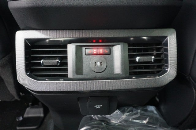 2025 Ford Super Duty F-250 SRW Platinum