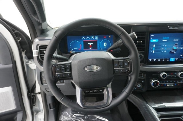 2025 Ford Super Duty F-250 SRW Platinum