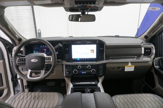 2026 Ford Super Duty F-250 SRW Platinum