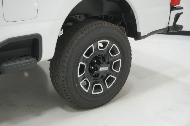 2025 Ford Super Duty F-250 SRW Platinum