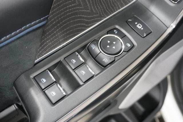 2025 Ford Super Duty F-250 SRW Platinum