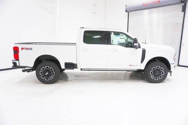 2025 Ford Super Duty F-250 SRW Platinum