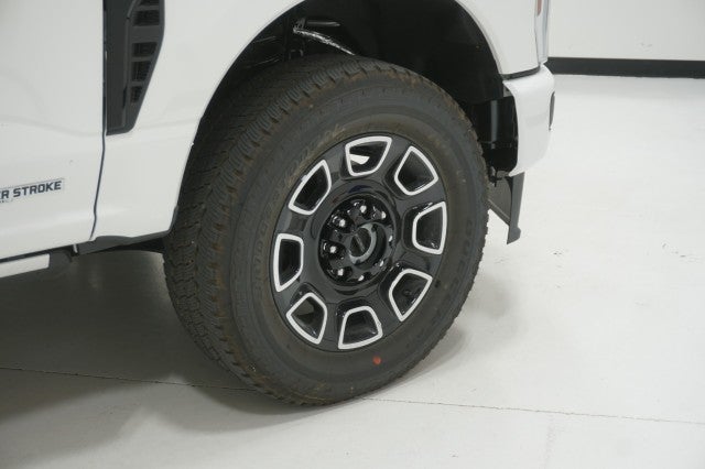 2025 Ford Super Duty F-250 SRW Platinum