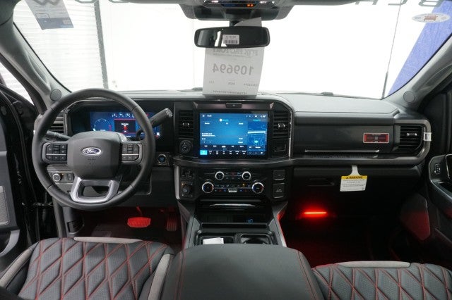 2026 Ford Super Duty F-250 SRW Black Widow