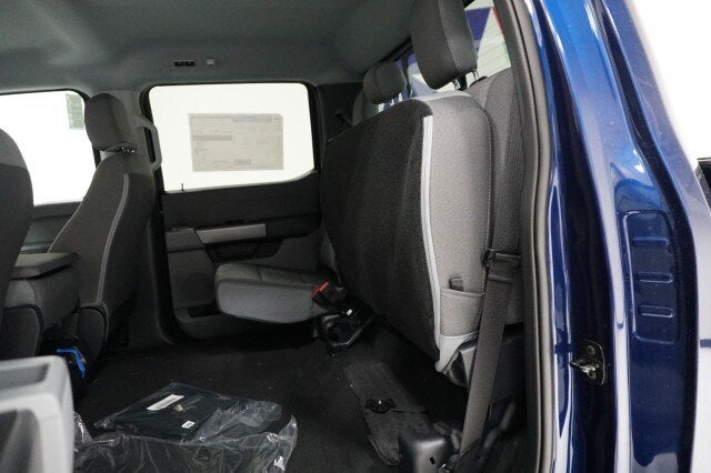 2027 Ford Super Duty F-250 SRW XL