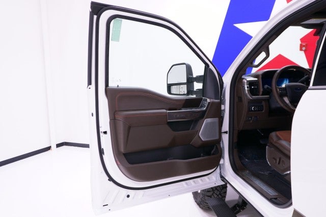 2027 Ford Super Duty F-250 SRW King Ranch