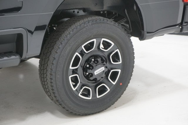 2025 Ford Super Duty F-250 SRW Platinum