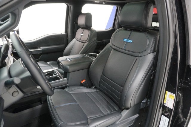 2025 Ford Super Duty F-250 SRW Platinum