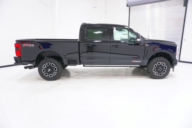 2025 Ford Super Duty F-250 SRW Platinum
