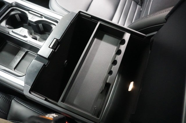 2025 Ford Super Duty F-250 SRW Platinum