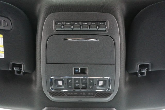 2025 Ford Super Duty F-250 SRW Platinum