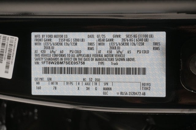 2025 Ford Super Duty F-250 SRW Platinum