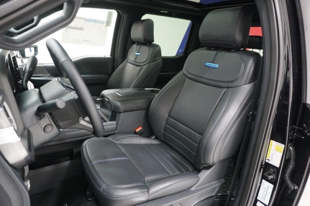 2025 Ford Super Duty F-250 SRW Platinum