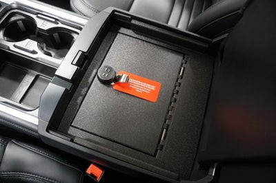 2025 Ford Super Duty F-250 SRW Platinum