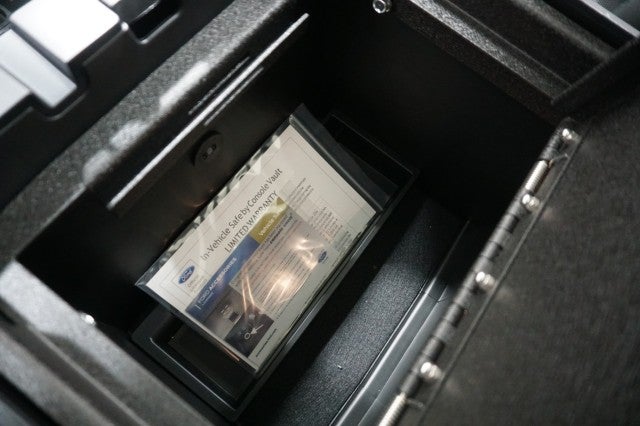 2025 Ford Super Duty F-250 SRW Platinum