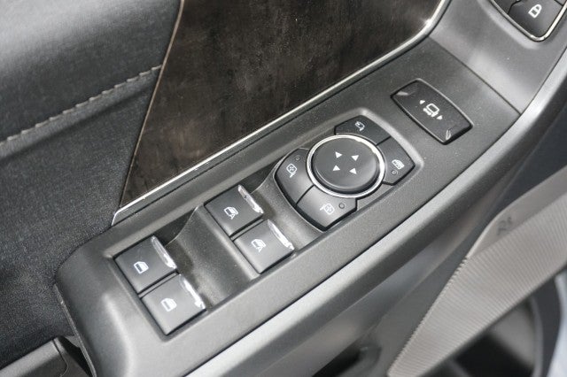 2026 Ford Super Duty F-250 SRW Black Widow