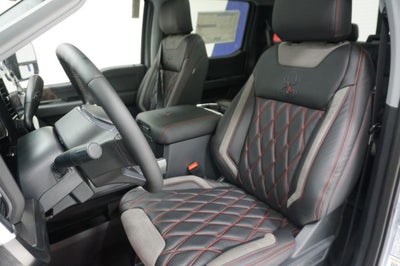 2026 Ford Super Duty F-250 SRW Black Widow