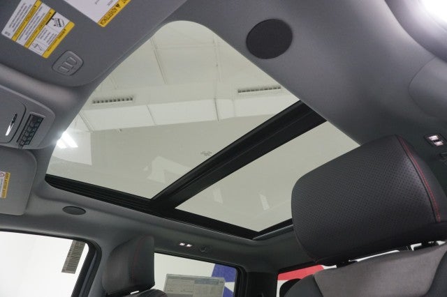 2026 Ford Super Duty F-250 SRW Black Widow