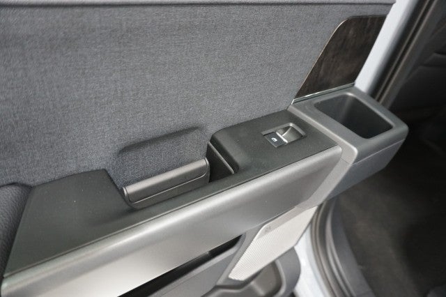 2026 Ford Super Duty F-250 SRW Black Widow